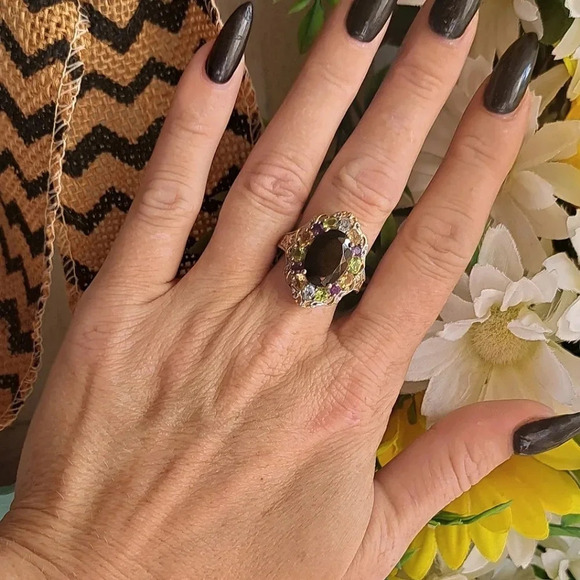 Elite Shungite, Topaz, Amethyst & Peridot Cluster Ring - Picture 6 of 7